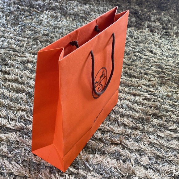 Hermès Paper Bag - Picture 3 of 5
